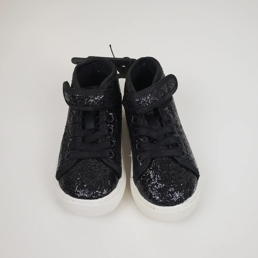 Girls black shoes - Picture 2 of 3